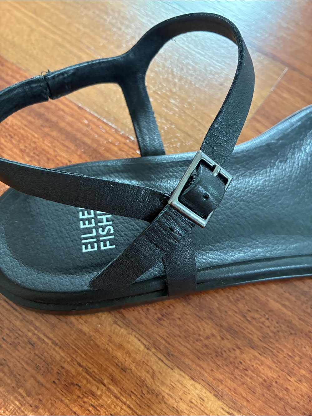 Eileen Fisher black flat leather sandal Size 9 - Picture 4 of 7